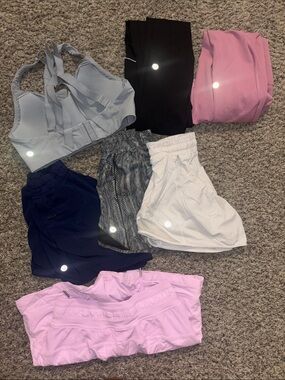 Mixed Activewear Bundle - Light Gray Sports Bra + Pink & Navy Bottoms
